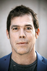 picture of actor Alvaro Escobar