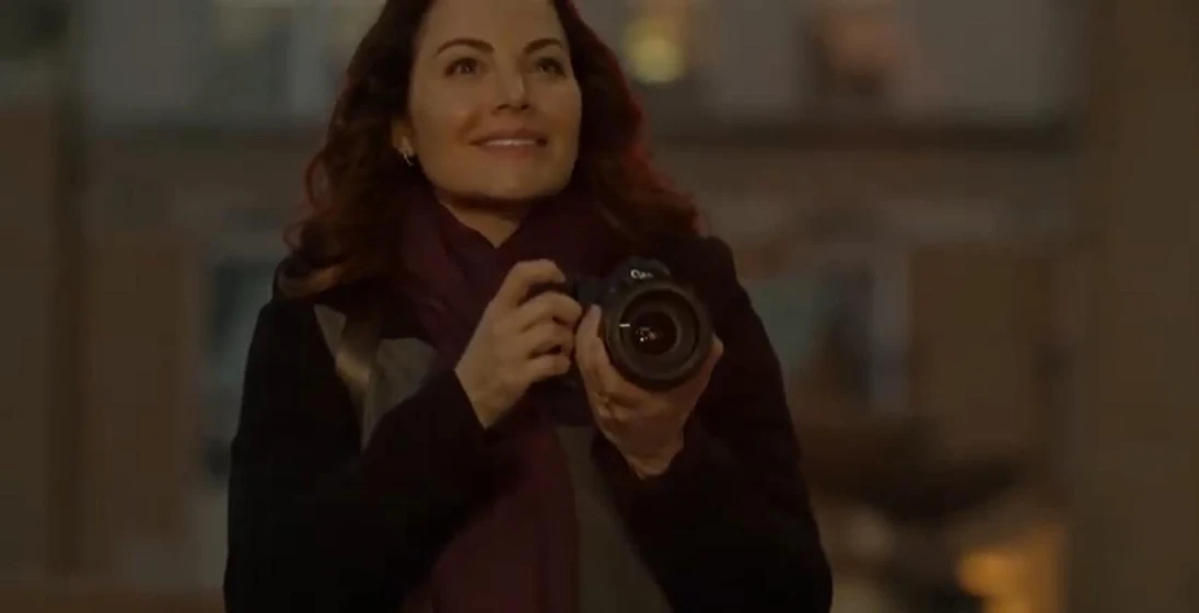 Erica Durance en un-refugio-por-navidad