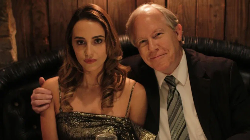 Stewart Skelton y Lorynn York en El Asesinato de Sugar Daddy