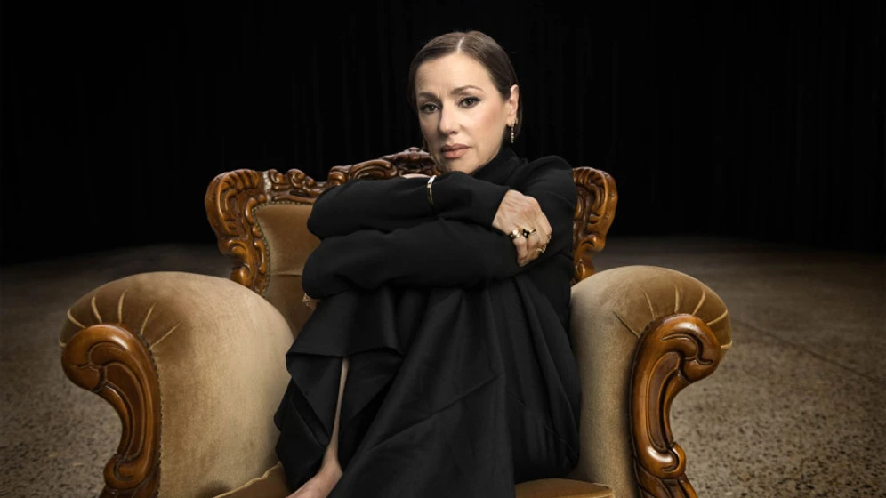 Tina Arena en tina-arena-unravel-me