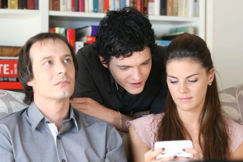 Fele Martínez, Adam Jeziersky y Amaia Salamanca en tension-sexual-no-resuelta