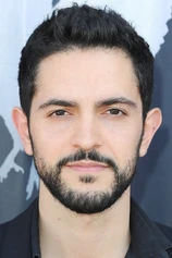 photo of person Christopher Bencomo