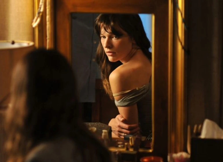 Milla Jovovich en la-cuarta-fase