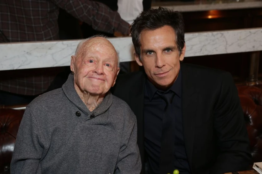 Ben Stiller y Mickey Rooney en La Vida Secreta de Walter Mitty (Hollywood. Noviembre 2013)