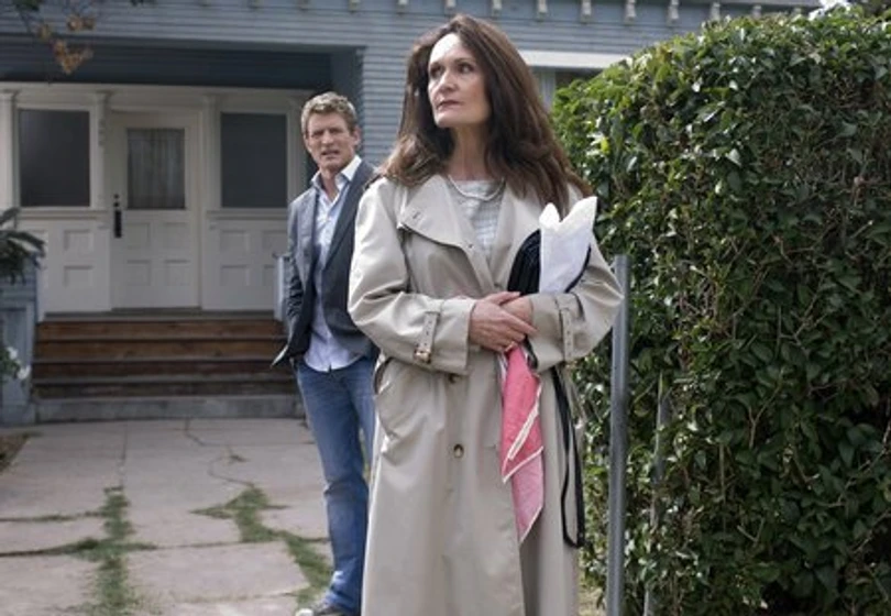 Beth Grant y Philip Winchester en en-mis-suenos-in-my-sleep