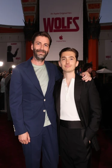 Austin Abrams y Jon Watts en wolfs (World Premiere. Septiembre 2024)