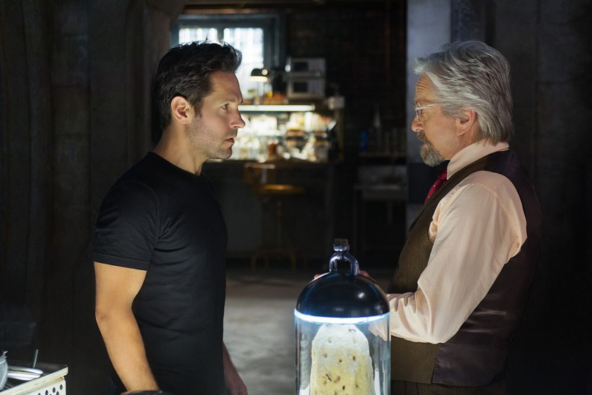 Michael Douglas y Paul Rudd en Ant-Man