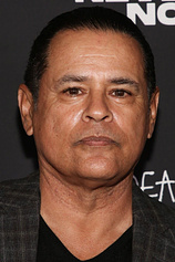 photo of person Raymond Cruz