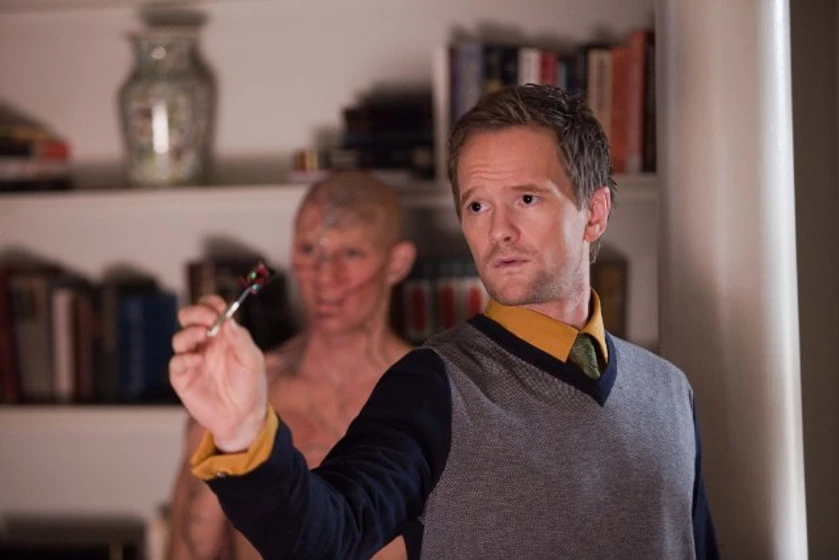 Neil Patrick Harris y Alex Pettyfer en El Corazón de la Bestia