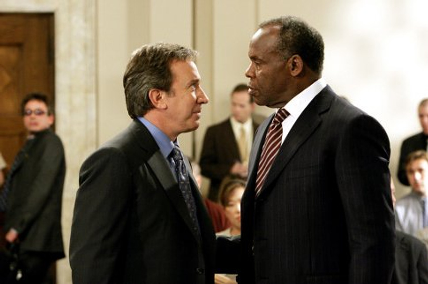 Danny Glover y Tim Allen en Cariño, estoy hecho un perro