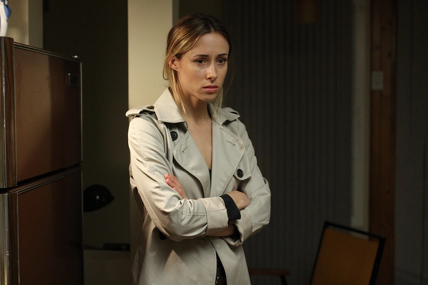 Gillian Zinser en danos-colaterales