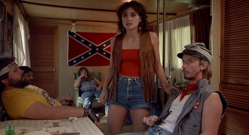 Tammy Tsai y Zachary Mott en Una Por Una (The Majorettes)