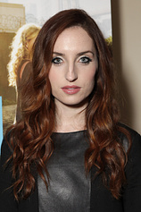 photo of person Zoe Lister Jones