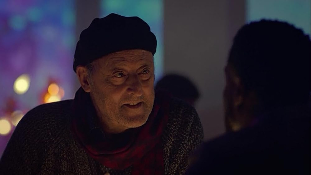 Jean Reno en Muere, Hart
