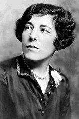 photo of person Edna Ferber