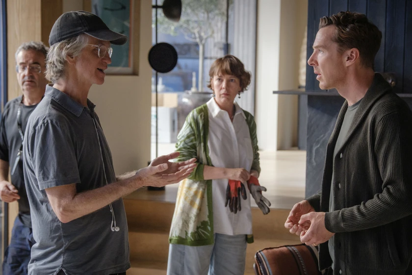 Jay Roach, Benedict Cumberbatch y Olivia Colman en los-rose (Rodaje)