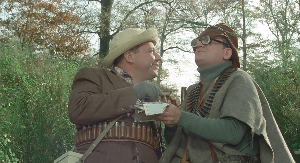 Paolo Villaggio y Gigi Reder en nacido-gafe