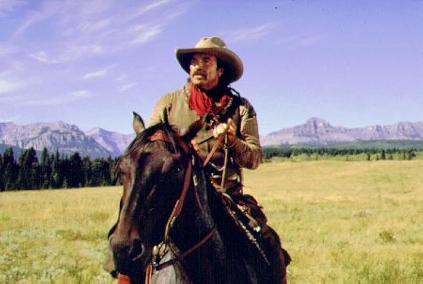 Tom Selleck en Encrucijada de Destinos