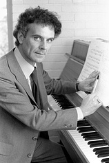 photo of person Peter Maxwell Davies