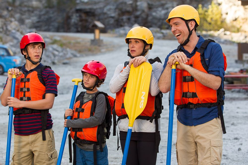 Christina Applegate, Ed Helms, Skyler Gisondo y Steele Stebbins en Vacaciones