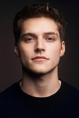 picture of actor Froy Gutierrez