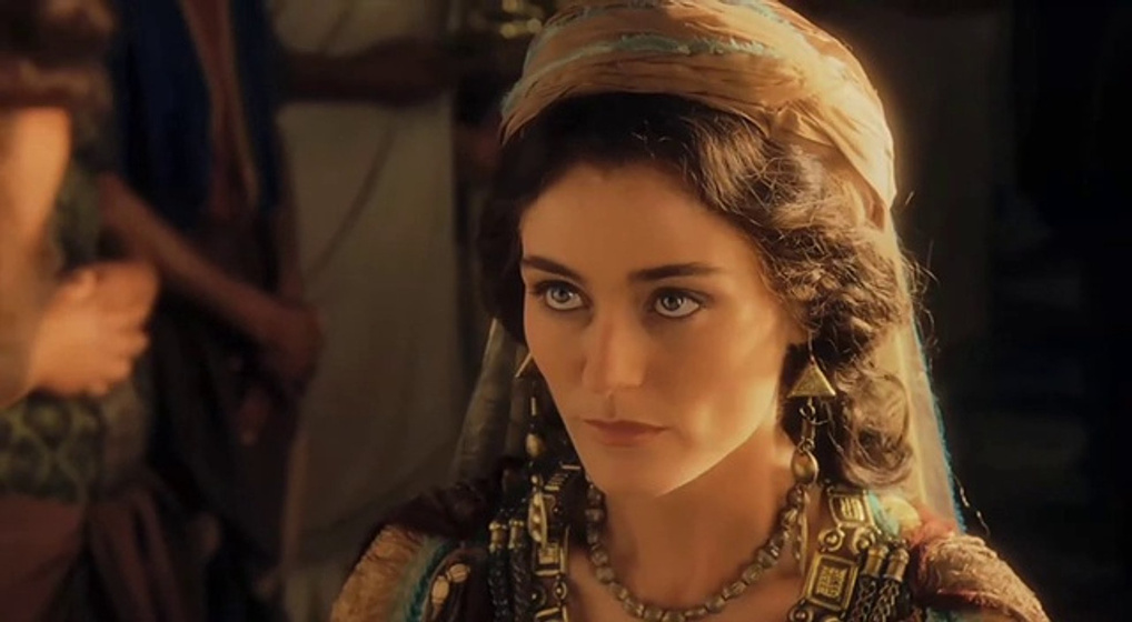Louise Lombard en Esther