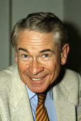 picture of actor Stanley Baxter