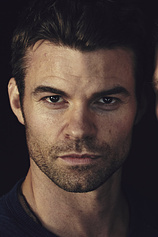 picture of actor Daniel Gillies