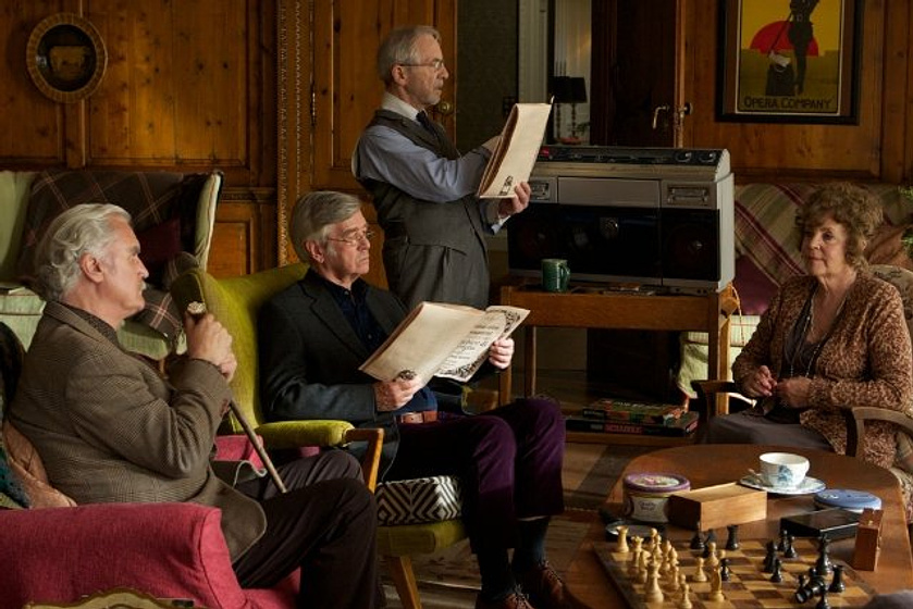 Billy Connolly, Tom Courtenay, Pauline Collins y Andrew Sachs en El Cuarteto