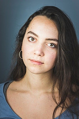 picture of actor Maeve Courtier-Lilley