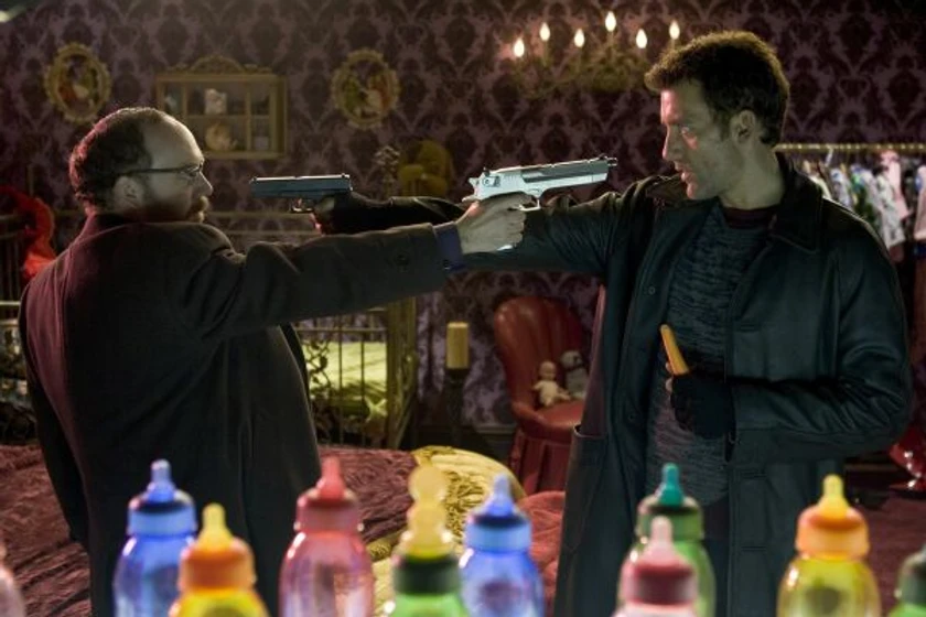 Paul Giamatti en shoot-em-up-en-el-punto-de-mira
