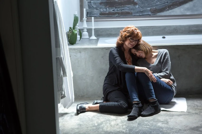 Susan Sarandon y Rose Byrne en una-madre-imperfecta