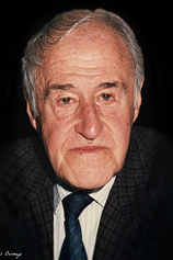 picture of actor Luis Escobar