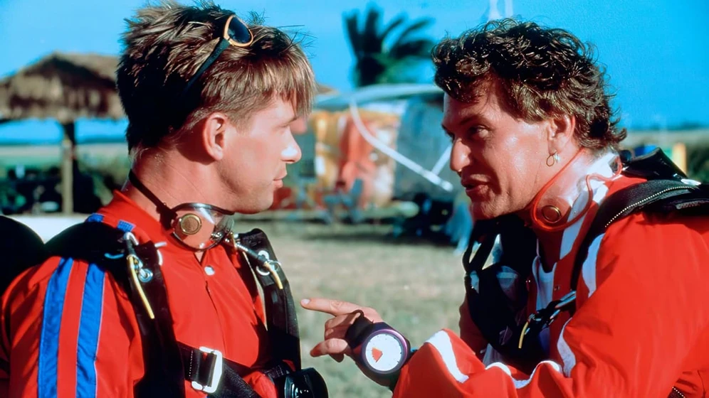 Tom Berenger en cutaway
