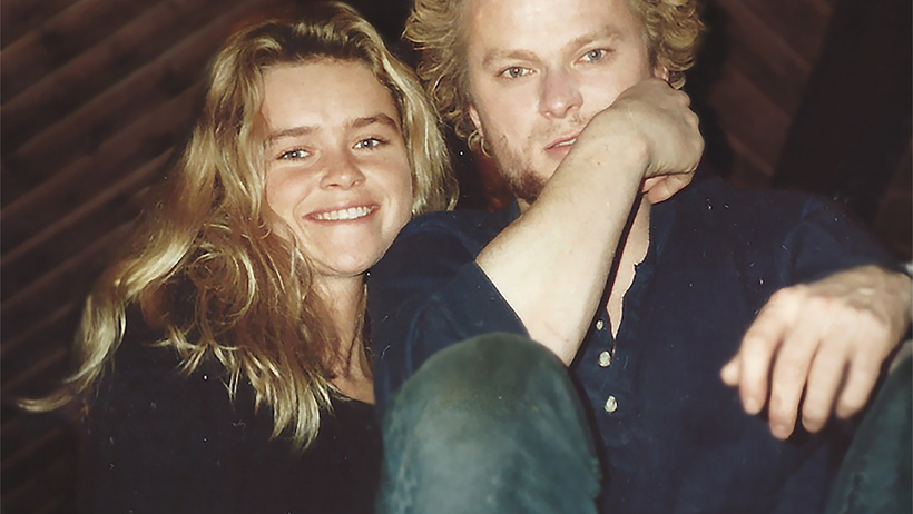 Imagen de Golden Swan