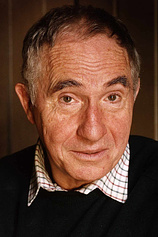 photo of person Nigel Hawthorne