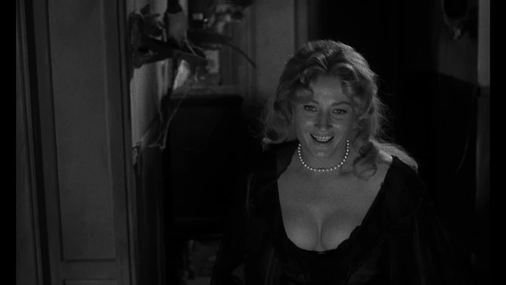 Carol Ohmart en spider-baby