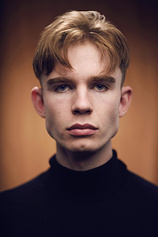 picture of actor Harry Cadby