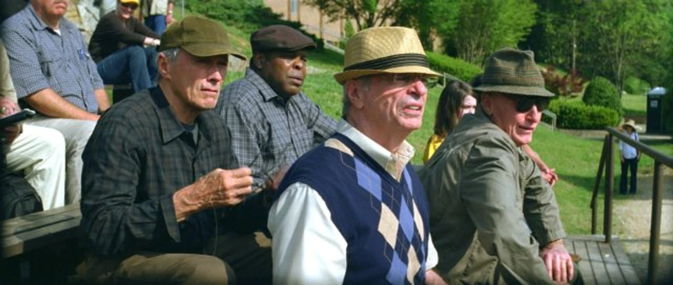 Clint Eastwood, Ed Lauter, Chelcie Ross y Raymond Anthony Thomas en Golpe de Efecto