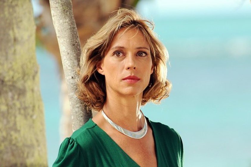 Carin C. Tietze en Secretos en el Paraíso