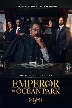 poster for the season 1 of El Emperador de Ocean Park