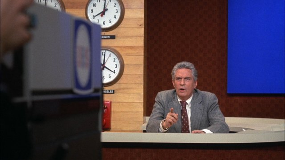 Peter Finch en Network, un Mundo Implacable