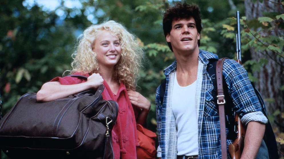 Craig Sheffer y Virginia Madsen en fuego-con-fuego