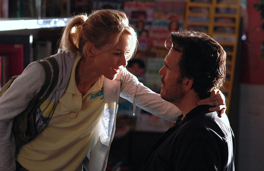 Matt Dillon y Naomi Watts en Sunlight Jr.