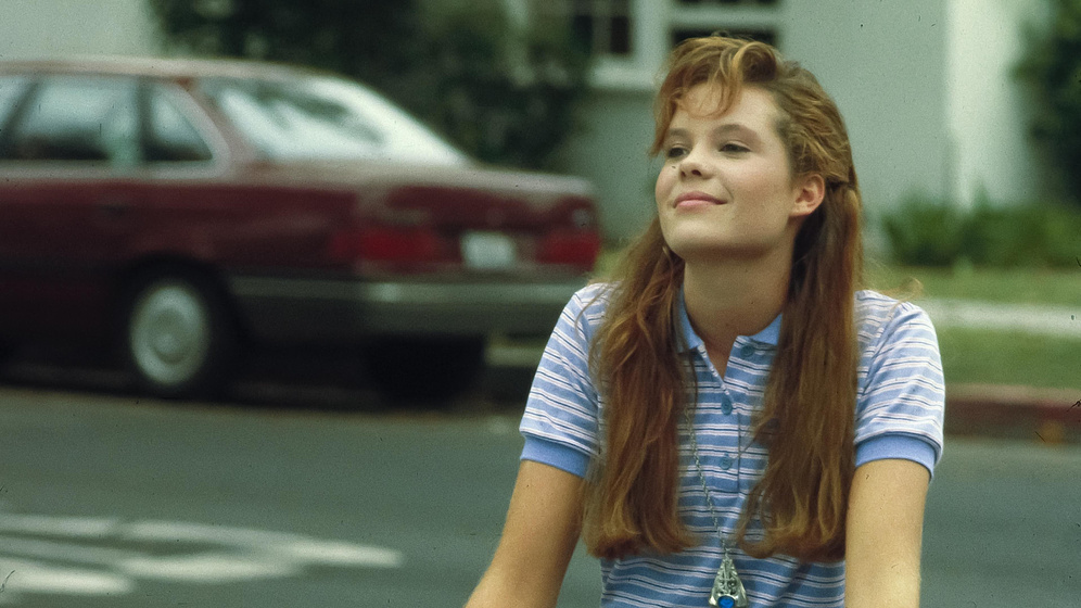 Robyn Lively en Una Disparatada Bruja en la Universidad