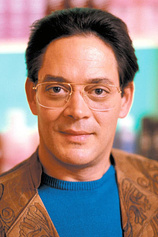 photo of person Raul Julia