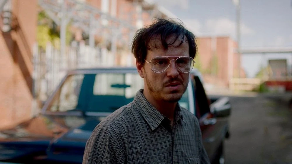 Andrew Scott en steel-country-a-dark-place