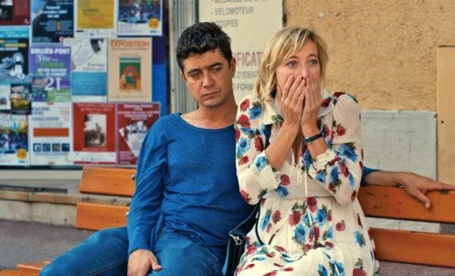 Valeria Bruni Tedeschi y Riccardo Scamarcio en la-casa-de-verano