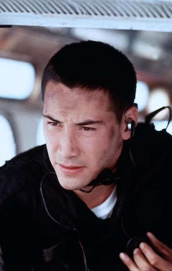 Keanu Reeves en Speed: Máxima Potencia
