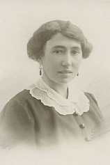 photo of person Harriet Bloch